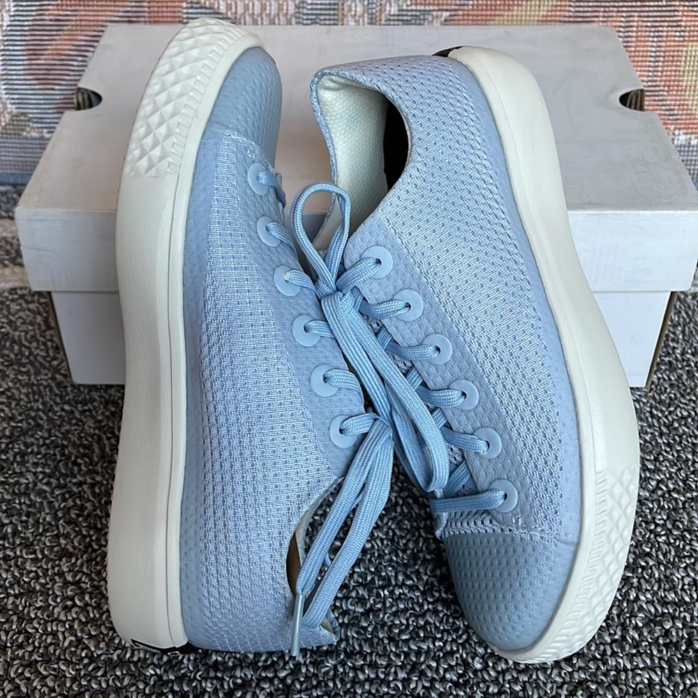 Converse WMNS 156650C
CTAS MODERN OX Chuck Taylor All Star 
PORPOISE/EGRET/EGRET - Picture 12 of 16